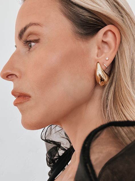 Bottega inspired earrings Bottega Earrings, Collection Moodboard, Tiktok Outfits, Vacay Outfits, Ear Stack, Trendy Fashion Outfits, Women's Summer Fashion, Maquillaje De Ojos, Summer Style