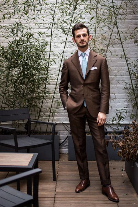 Antonio Liverano, Florentine tailor - Page 12 Dark Brown Suit, Suit Colors, Gentleman Lifestyle, Dapper Suits, Suit Combinations, Brown Suit, Dapper Style, Brown Suits, Winter Outfit Inspiration