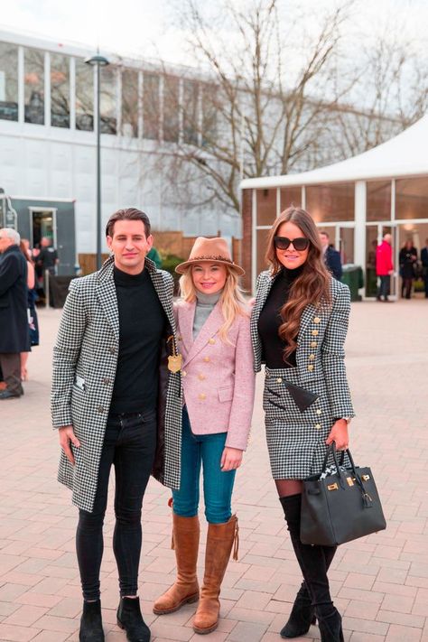 Cheltenham Races Outfits, Countryside Fashion, Cheltenham Races, Race Outfit, Cheltenham Festival, Race Day Outfits, Day Outfits, Gold Cup, Town And Country