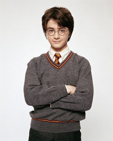 Actor Daniel Radcliffe as Harry Potter in the Film ca. 2001 Rupert Grint Shirtless, Daniel Radcliffe Harry Potter, Harry Potter Kids, Harry Potter Cosplay, Buku Harry Potter, Harry Potter Images, The Sorcerer's Stone, Harry Potter Costume, Harry James