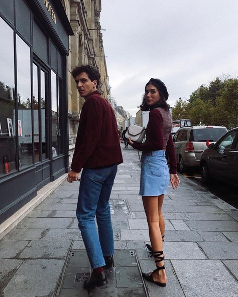 Diletta Bonaiuti on Instagram: “Back to school @vitofernicola” Diletta Bonaiuti, Tanya Jawab, Style Icons, Mom Jeans, Back To School, Instagram Photo, Pants, On Instagram, Instagram