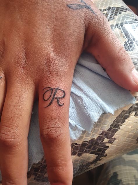 Trabajo realizado por Franco R Finger Tattoo, Hanuman Photos, R Tattoo, Matching Tattoos, Finger Tattoos, Tattoos For Guys, Initials, Tattoos, Quick Saves