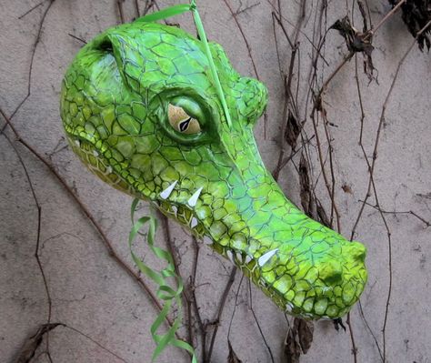 Crocodile Pinata Crocodile Pinata, Pinata Party, Paper Mache, Fall Halloween, Peter Pan, Puppets, Alligator, Kids Party, Party Ideas