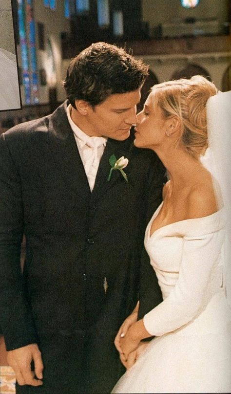 Buffy And Angel Aesthetic, Buffy Season 5, Angel Buffy, David Boreanaz Angel, Buffy And Angel, Movie Wedding Dresses, Angel Wedding, Tv Weddings, Best Tv Couples