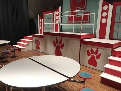 High School Musical Jr Set Design, Mean Girls Set Design, High School Musical On Stage, High School Musical Set Design, Footloose Musical, High School Musical Costumes, 13 The Musical, Grease Musical, High School Musical 2