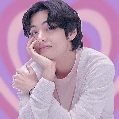 #BTS #V #hearts #aesthetic #trendy V Heart Pose, Chilsung Cider, V Heart, Hearts Icon, Heart Pose, Bts Pfp, Hearts Aesthetic, Edited Photos, Taehyung Icon