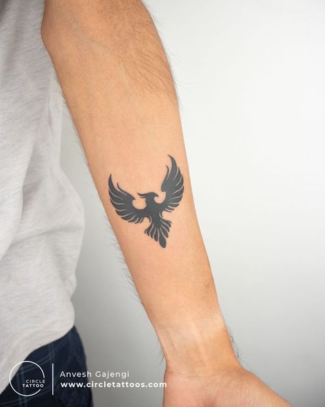 Phoenix tattoo is the symbol of rebirth, growth, and new beginnings. #phoenixtattoo #phoenixtattooformen #phoenixtattooforwomen #birdtattoo #phoenixtattoodesigns Subtle Phoenix Tattoo, Growth Tattoo Ideas Men, Small Phoenix Tattoo Men, Reborn Tattoo Ideas, Forearm Phoenix Tattoo For Men, Hand Tattoo Butterfly, Men Tattoos Ideas, Delta Tattoo, Best Friends Tattoos