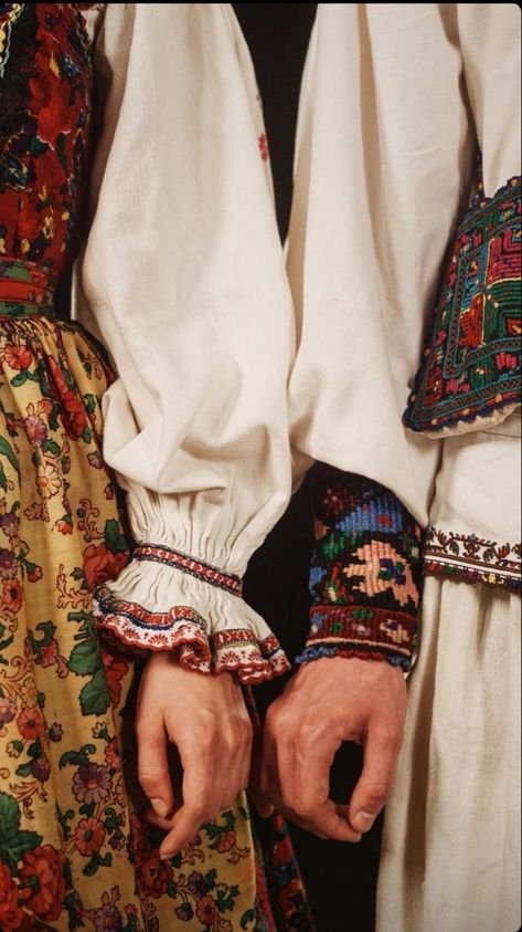 Eastern European Folk Costume, Romani Culture Aesthetic, Folk Astethic, Balcanic Aesthetic, Ukraine Culture Aesthetic, Romani Aesthetic, Romani Fashion, Folk Aesthetic, Ukraine Clothing