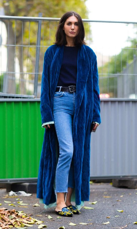 Diletta Bonaiuti Diletta Bonaiuti, Mode Kimono, Moda Chic, Blue Coat, Trendy Swimwear, Looks Street Style, Cool Street Fashion, Looks Style, Mode Style