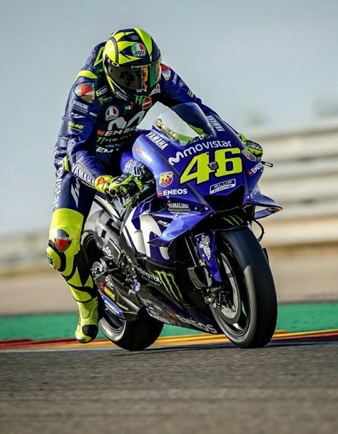 Valentina Rossi, Anime Twins, Bike Wallpaper, Vr 46, Super Bike, Valentino Rossi 46, Motor Bikes, 1957 Chevrolet, Swim Trends