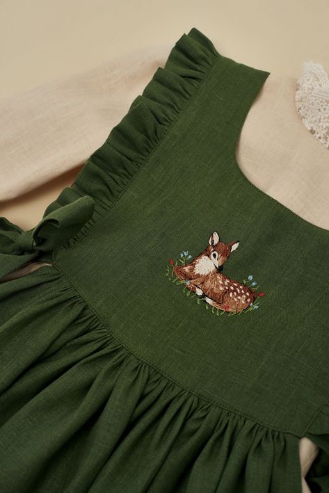 Baby Dress Embroidery, Linen Outfit, Dress For Baby Girl, Dress For Baby, Baby Dress Design, Rustic Baby, Green Girl, 자수 디자인, Ethnic Dress