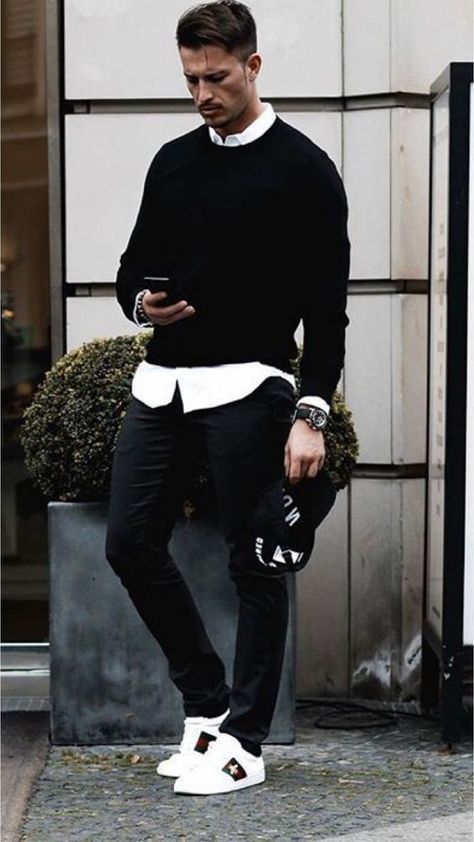 Gentlemen Lifestyle, Costume Gris, Sports Chic Outfit, Smart Casual Menswear, Mens Business Casual Outfits, Herren Style, Best Casual Outfits, Smart Casual Style, Mens Fashion Smart