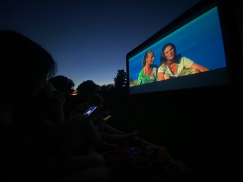 mamma mia outdoor movie night backyard aesthetic night time Mama Mia Movie Aesthetic, Movie Night Backyard, Mamma Mia Movie Night, July 17th What A Night Mamma Mia, Watching Mamma Mia Aesthetic, Mamma Mia Scenes, Backyard Aesthetic, Mamma Mia Soundtrack, Outdoor Movie Night