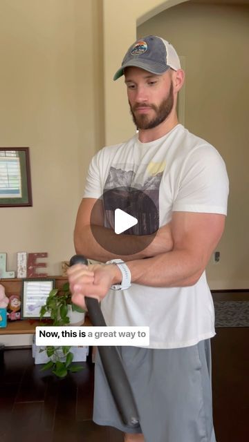 Barrett Smith | Neuro Movement Coach on Instagram: "Clubbell wrist figure 8s for hand/wrist/elbow health. This is a great loaded mobility exercise. This exercise could help with wrist, elbow, and hand pain/issues. 

Working on 3-5 reps, a couple times a day for overall hand and wrist health. 
.
#thebarrettmethod #movewithapurpose #mobility #mobilitytraining #clubbellstrength #clubbell #movementismedicine #wristmobility #mobilitywork #mobilitychallenge" Wrist Exercises, Hand Pain, Mobility Exercises, Hand Wrist, Couple Time, A Couple, Health, Instagram