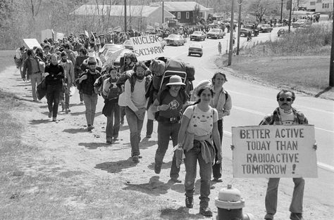 Anti-nuclear power demonstrators march toward the front gate of the nuclear power station construction site in 1977 in Seabrook, N.H. AP file photo Nuclear Power Station, Nuclear Plant, Nuclear Disasters, Nuclear Reactor, Internal Affairs, Front Gate, Civil Disobedience, Nuclear Power Plant, Atomic Age