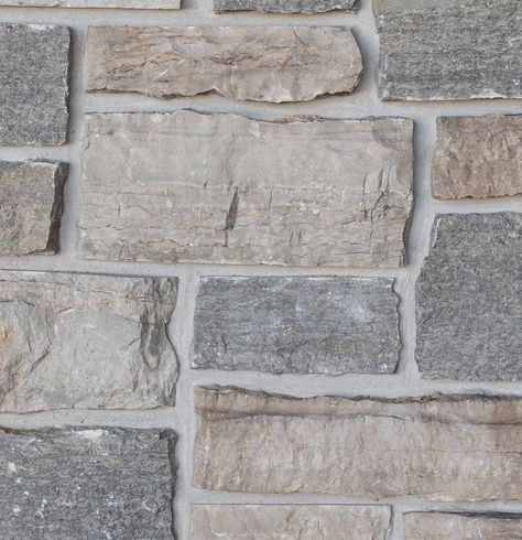 Random Height Tumbled from ThinCut™ Natural Stone Veneer | CSI USA Stone Veneer Exterior Houses, Stone Veneer Exterior, Faux Stone Veneer, Hampton Style Home, Stone Fireplace Wall, Exterior House Siding, Stone Exterior Houses, Faux Walls, Natural Stone Veneer