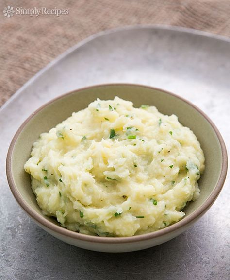 Mashed Parsnips and Potatoes with Chives and Parsley Recipe | Simply Recipes Mashed Parsnips, Parsnip Recipes, Parsley Recipes, Mashed Potatoes Recipe, Gold Potatoes, Making Mashed Potatoes, Yukon Gold, Mashed Potato Recipes, Yukon Gold Potatoes