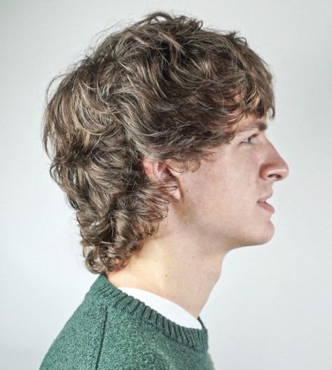 Shaggy Wolf Cut for Wavy Hair Men Mens Hairstyles 2023, Wolf Hairstyles, Men Wolf Cut, Wolf Cut Hairstyles, Lemon Hair, Tan Skin Blonde Hair, Bodybuilding Pictures, Textured Curly Hair, Wavy Hair Men