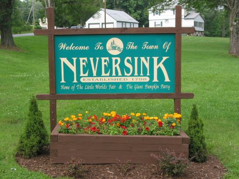 town sign Town Sign, Logo Development, Giant Pumpkin, State Signs, Pumpkin Party, Halloween Sign, Ffa, World's Fair, Welcome Signs