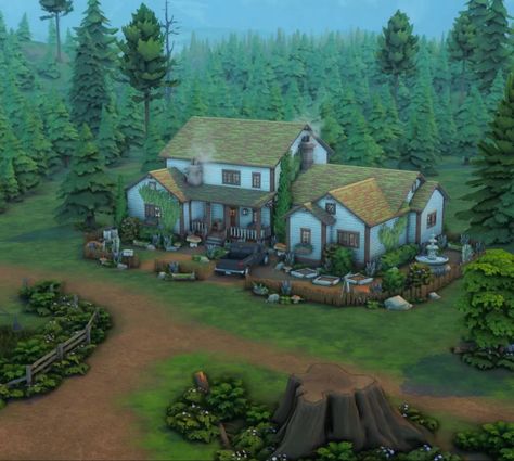 Off The Grid Sims 4, Werewolf Family, Big Family Home, Sims Design, House Outline, Sims Houses, Sims Builds, Sims 4 House Plans, Sims 4 House Building