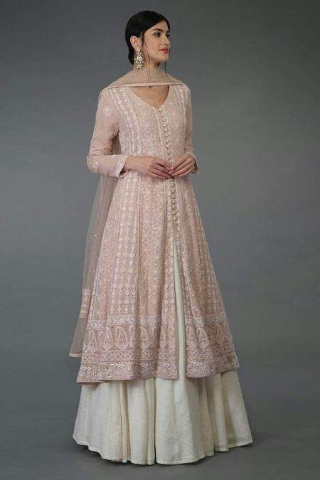 Anarkali Lehenga, Nikkah Dress, Salwar Kamiz, White Gown, Designer Anarkali, Chique Outfits, Traditional Indian Outfits, Indian Gowns Dresses, Indian Gowns