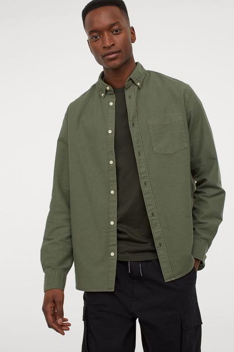 Oxford Shirt Outfit Men, Oxford Shirt Outfit, Green Shirt Outfits, Shirt Outfit Men, Oxford Shirts, Mens Casual Dress Outfits, Mens Fashion Fall, Mens Casual Dress, Men Fashion Casual Outfits