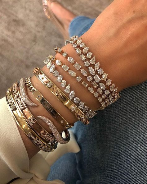 Tennis Bracelet Stack, Stephanie Gottlieb, Bracelets Stack, Jewelry Stack, Bracelets Diamond, Stack Bracelets, Diamond Necklace Designs, Golden Jewelry, Dope Jewelry