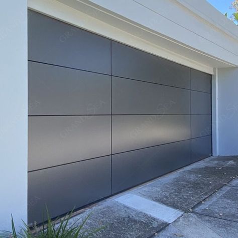 White Vinyl Siding, Grey Garage Doors, Grey Garage, Contemporary Garage Doors, Aluminium Garage Doors, Aluminum Garage, Sectional Garage Doors, Modern Garage Doors, Home Gate Design