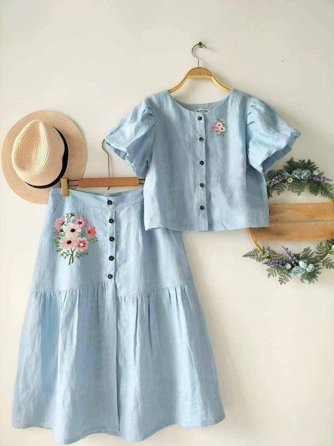 Linen Top And Skirt, Floral Embroidered Shirt, Skirt Beach, Simple Frocks, Radiant Energy, Picnic Dress, Baby Dress Design, Fashion Top Outfits, Top And Skirt Set