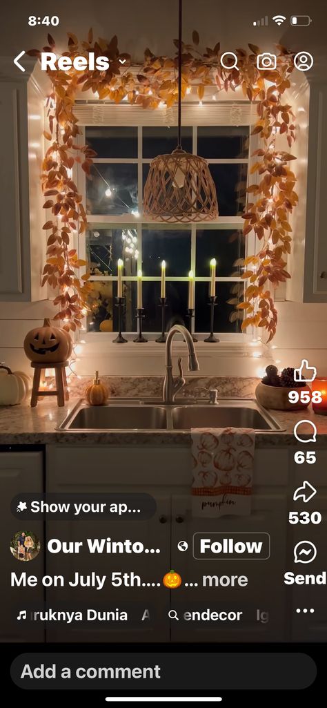 Fall Kitchen Window Decor, Fall Kitchen Window, Kitchen Window Decor, Thanksgiving 2024, Fall Kitchen, Kitchen Window, Window Decor, Fall Halloween, Fall Decor