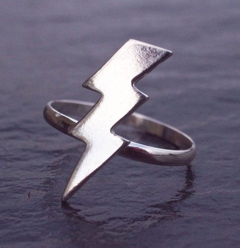 hp Frankie Stein Monster High, Lightning Ring, Harry Potter Ring, Lightning Bolt Ring, Lightning Bolt Design, Lightning Strike, Frankie Stein, Lightning Bolt Earrings, Bolt Ring