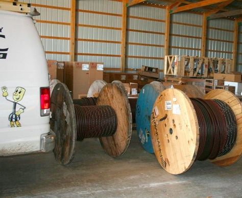 Wire Spool Table : 3 Steps (with Pictures) - Instructables Wire Spool Table, Wire Spool Tables, Spool Table, Spool Tables, Cable Spool, Wire Spool, Circular Dining Table, Shop Window Stickers, Set Dressing