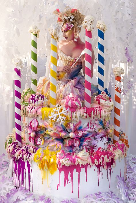 Just found my new favorite photographer... Kirsty Mitchell. <3 Kirsty Mitchell Wonderland, Kirsty Mitchell, Martin Parr, Tim Walker, Festa Party, Crazy Cakes, Candy Girl, Foto Inspiration, Karen Millen