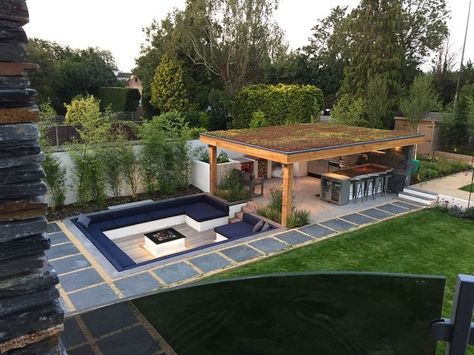 Sunken House, Sunken Seating Area, Outdoor Barbecue Area, Sunken Seating, Sunken Patio, Garden Seating Area, Backyard Seating, Pergola Design, Hemma Diy