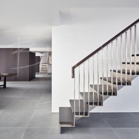 Steel Stairs Design, Stainless Steel Staircase, Steel Staircase, Oak Handrail, Stainless Steel Strip, London Residence, Stainless Steel Handrail, Treads And Risers, Steel Handrail