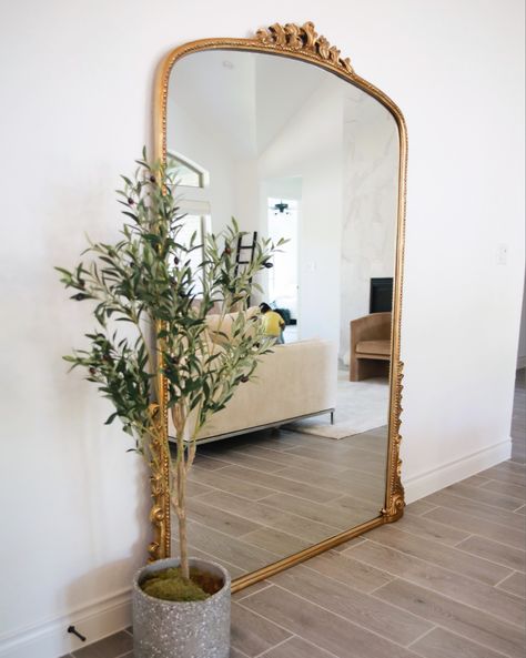 My mirror is currently in a huge sale! 




Floor mirror, primrose mirror, gold mirror, living room Anthro Mirror Entryway, Anthropology Mirror Decor, Anthropologie Mirror Living Room, Mallorca Decor, Anthropologie Bedroom Decor, Anthropologie Living Room Inspiration, Anthropologie Home Decor Inspiration, Anthropology Mirror, Gold Mirror Bedroom