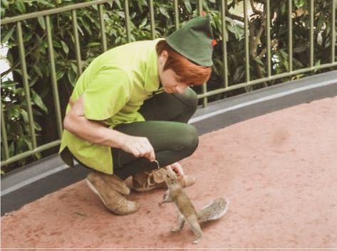 Peter Pan Disneyland, Peter Pan Disney, Peter And Wendy, Disney Face Characters, A Squirrel, Face Characters, Disney Memes, Disney Dream, Pixie Dust