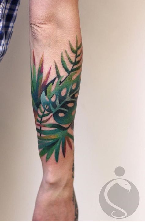 Leaf Tattoo Green, Jungle Flower Tattoo, Leaves Tattoo Color, Green Leaves Tattoo, Green Plant Tattoo, Tropical Plant Tattoo, Jungle Leaves Tattoo, Tropical Leaf Tattoo, Tropical Leaves Tattoo