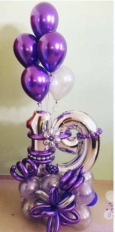 Purple and silver birthday balloons Christmas Cake Pop Display, Silver Birthday Balloons, Flower Cake Pops, Nightmare Before Christmas Cake, Cake Pop Bouquet, Balloon Bouquet Delivery, Cake Pop Displays, Christmas Cupcakes Decoration, Silver Balloons