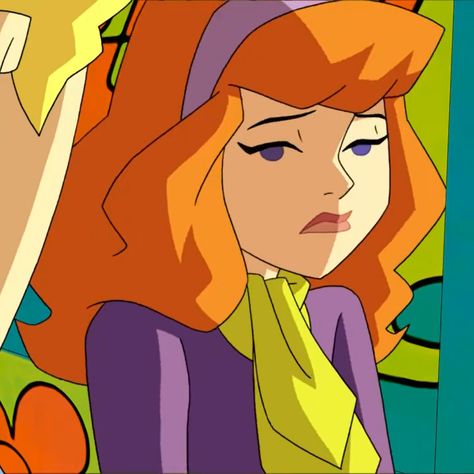 daphne blake mystery incorporated Daphne Mystery Inc, Scooby Doo Mystery Incorporated Daphne, Daphne Blake Mystery Incorporated, Trap Of Love Daphne, Daphne Mystery Incorporated, Black Characters Pfp, Daphne Blake Icon, Daphne Icon, Daphne Aesthetic