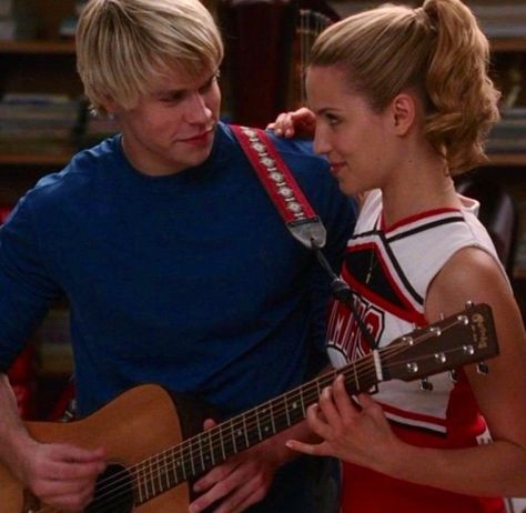 Glee Sam Evans, Diana Agron, Chord Overstreet, Quinn Fabray, With My Best Friend, Chris Colfer, Tv Show Games, Dianna Agron, Glee Cast