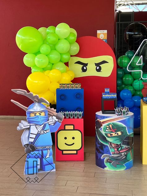 Ninjago Themed Birthday Party, Ninjago Party Decorations, Black Pantera, Ninja Themed Birthday Party, Ninja Lego, Lego Party Decorations, Boys 8th Birthday, Ninja Go, Lego Ninjago Party