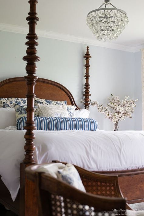 Traditional Bedroom Decor Ideas, New Traditional Bedroom, Bedroom Fixtures, Blue And Cream Bedroom, Blue White Bedroom, Cherry Bedroom Furniture, Cherry Bedroom, Traditional Bedrooms, Guest Bedroom Decor