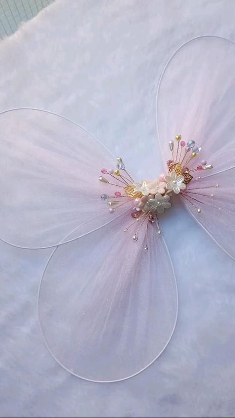 Fancy Baby Shower, Diy Fairy Wings, Diy Gifts To Sell, Butterfly Birthday Party, Toy Story Characters, Fairy Crafts, Hand Crafts For Kids, Diy Fairy, Diy Valentines Crafts