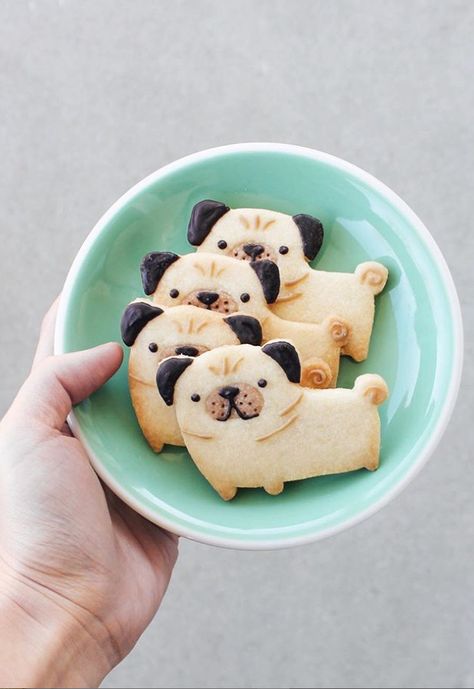 A women's lifestyle destination dedicated to style, entertainment, love, and living beautifully. Pug Illustration, Pineapple Tart, Pug Dogs, Pug Pictures, Cute Baking, Best Christmas Cookies, Dog Cookies, Healthy Dog Treat Recipes, Fancy Cookies