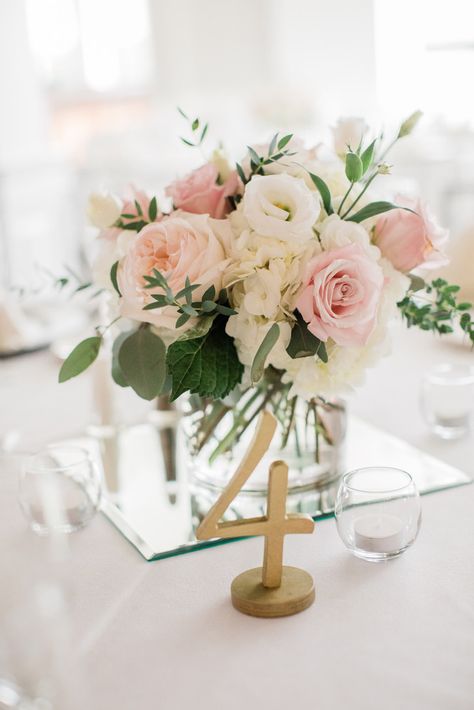 Blush Wedding Centerpieces Romantic, White And Blush Centerpieces Wedding, Quinceañera Flower Arrangements, Hydrangea And Rose Centerpiece, Blush Wedding Flowers Centerpiece, White Wedding Flowers Centerpieces, Blush Wedding Centerpieces, Blush Centerpiece, Low Centerpieces