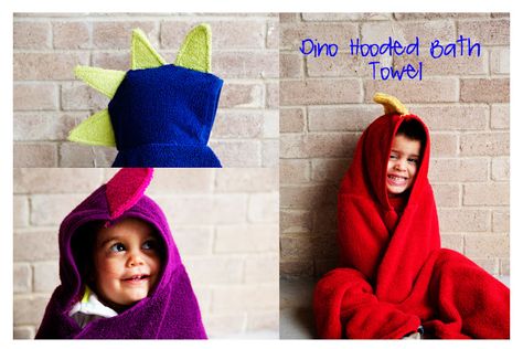 Hooded Towels For Kids Diy, Sewing Machine Tutorial, Dinosaur Hooded Towel, Dinosaur Towel, Diy Towels, Hooded Bath Towels, Hooded Towels, Superhero Capes, Craft Show