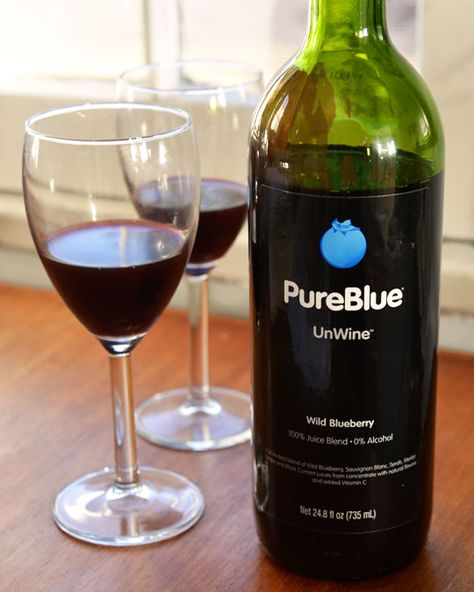 This looks delicious..but probably $$$$$$$ PureBlue Unwine with Wild Blueberry: A Non-Alcoholic Wine Substitute. Non Alcoholic Wines, Pregnancy Mocktails, Christmas Mocktails, Beverages Recipes, Mint Julep Recipe, Collins Cocktail, Sangria Wine, Non Alcoholic Wine, Tonic Recipe