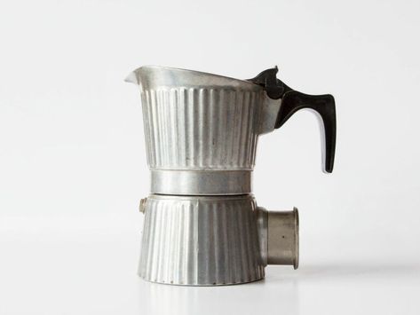 Moka Espresso, Espresso Pot, Cafe Expresso, Breville Espresso Machine, Espresso Machine Reviews, Tea Labels, Cappuccino Machine, Coffee And Espresso Maker, Moka Pot