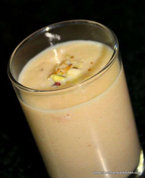 Chikoo Milkshake Recipe or Sapota Juice - Yummy Indian Kitchen Chickoo Milkshake, Chikoo Milkshake, Fruit Milkshake, Milkshake Recipe, Smoothie Recipes Healthy Breakfast, Milkshake Recipes, Mixed Drinks Recipes, Indian Breakfast, Indian Kitchen